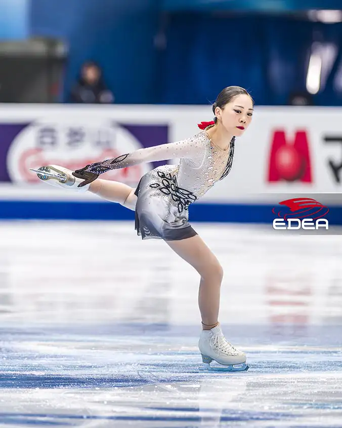 Ice Gallery Skates U.S.